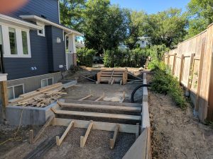 Concrete Curb Retaining Wall 1