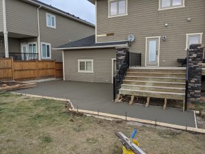 Concrete Curb Retaining Wall 19